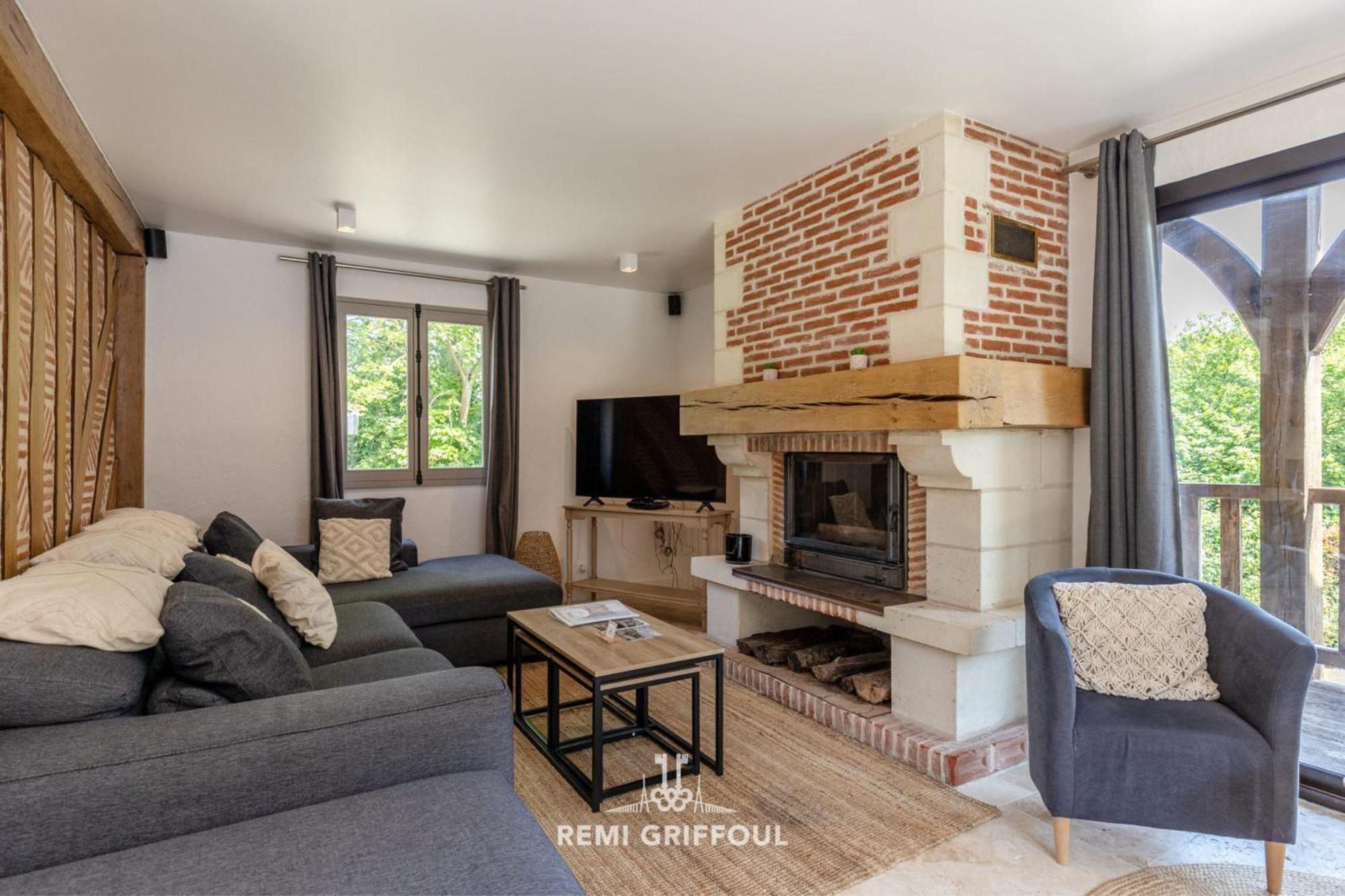 Eva - Magnificent With Garden - 10 Pax Villa Honfleur
